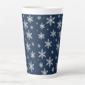 Elegant Silver Snowflake | Winter Holiday  Latte Mok (Voorkant)