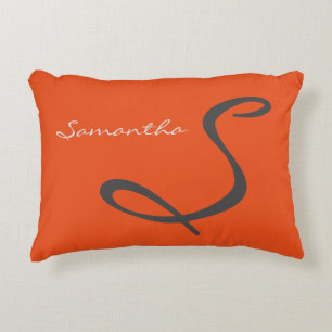 elegant simpele moderne chic trendy monogram oranj decoratief kussen