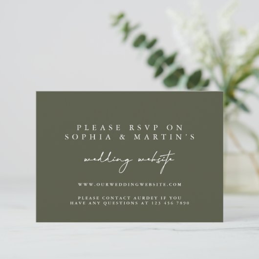 Élégant site de Mariage en ligne RSVP moderne vert (Debout devant)