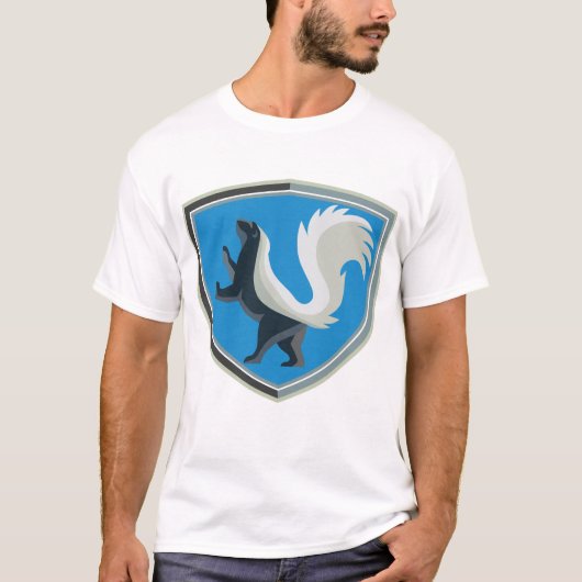 Elegant Skunk Emblem Wildlife Geïnspireerd Crest T-shirt (Voorkant)