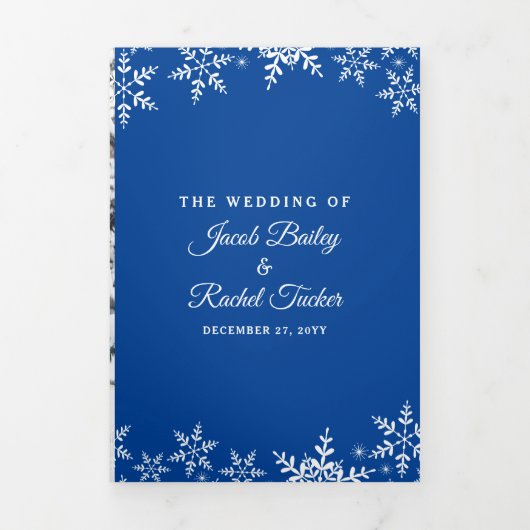 Elegant Snowflakes Deep Blue Winter Weddenschap Drieluik Uitnodiging (Cover)