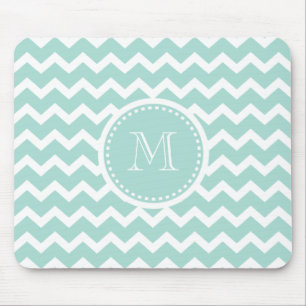 Elegant Soft Green Retro Chevron Zig Zag Monogram Muismat