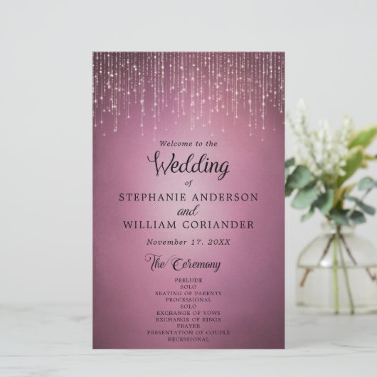 Elegant String Lights Cranberry Wedding Program (Staand voorkant)