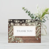 Elegant String Lights Rustic Wood Greenery Bedankkaart (Staand voorkant)