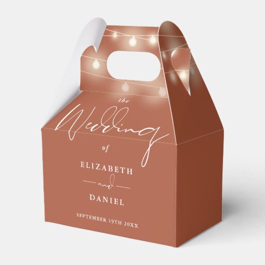 Elegant String Lights Terracotta Wedding Bedankdoosjes (Voorkant Zijde)