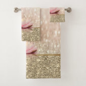 Elegant Stylish Lotus Gold Glitter Shiny Bokeh Bad Handdoek (Insitu)