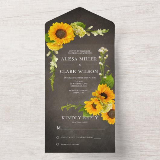 Elegant Sunflower op Rustic Chalkboard Wedding All In One Uitnodiging (Binnen)
