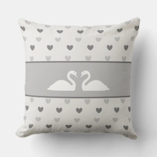 Elegant Swan Couple en Silver Gray Heart Pattern Kussen