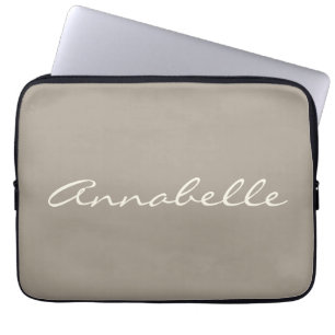 Elegant Taupe Brown Handgeschreven Script Name Aan Laptop Sleeve