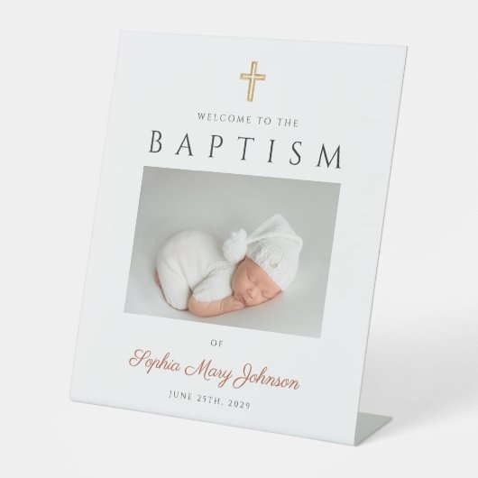 Elegant Terracotta Cross Photo Baptism Welcome Reclamebord Met Voetstuk (Voorkant)