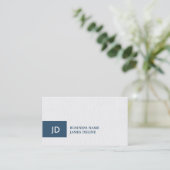 Elegant Texture White Blue Monogram Attorney Visitekaartje (Staand voorkant)