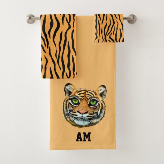 Elegant tijgergezicht en monogram badhanddoekset bad handdoek (Insitu)