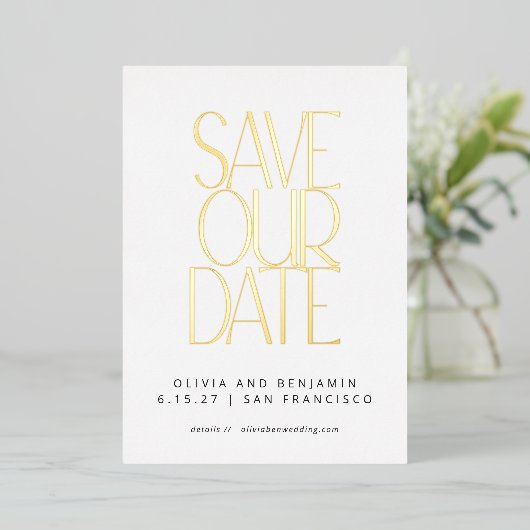 Elegant Trendy White en Gold Save the Date Folie Uitnodiging (Staand Voorkant)