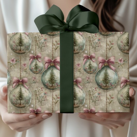 Elegant Victorian Bauble and Bow Christmas Gift  Cadeaupapier