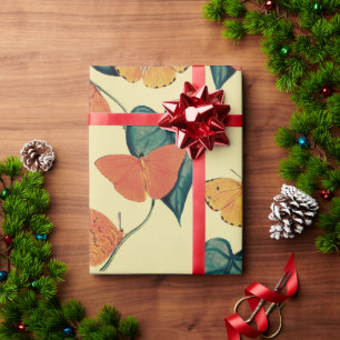 Elegant Vintage Vlinders en Bladeren Patroon Cadeaupapier