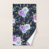Elégant violet ciel bleu floral (Serviette à main)