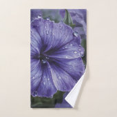 Élégant violet floral (Serviette à main)