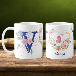 Elegant Waterverf Bloem Vlinder Monogram V Koffiemok