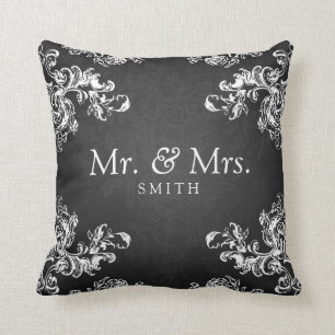 Elegant Wedding Swirls 2 Black Kussen