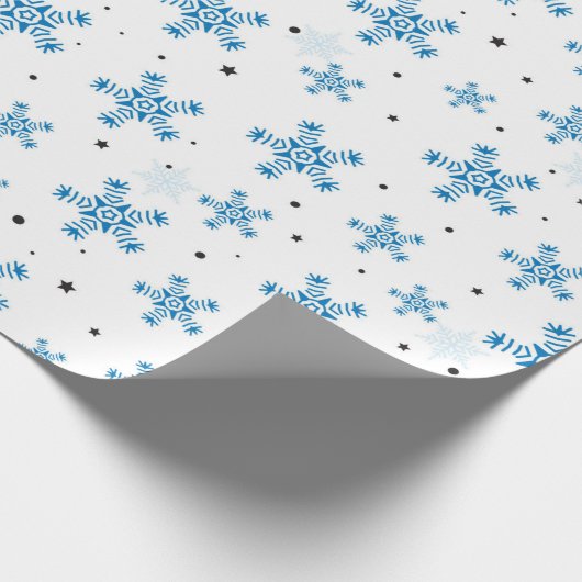 Elegant White & Dark Blue Snowflake Wrapping Paper Cadeaupapier (Hoek)