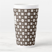Elegant White en Brown Checkered Pattern Latte Mok (Voorkant)