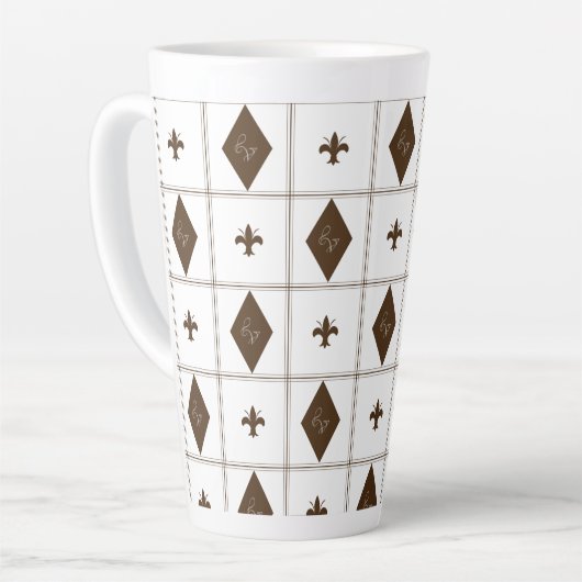 Elegant White en Brown Checkered Pattern Latte Mok (Linkerhoek)