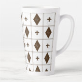 Elegant White en Brown Checkered Pattern Latte Mok (Rechts)