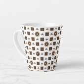 Elegant White en Brown Checkered Pattern Latte Mok (Linkerhoek)