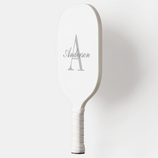 Elegant White en Gray Monogram Pickleball Paddle (Links)