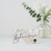 Elegant White Gold Marble Logo Script Modern Visitekaartje (Staand voorkant)