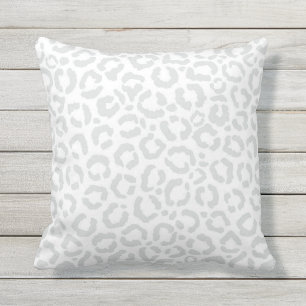 Elegant White Grey Leopard Cheetah Animal Print Buitenkussen