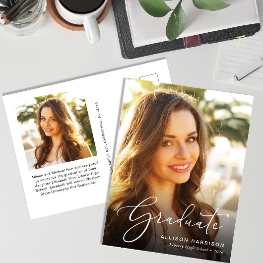 Elegant White Script Photo Overlay Afstuderen Aankondigingskaart