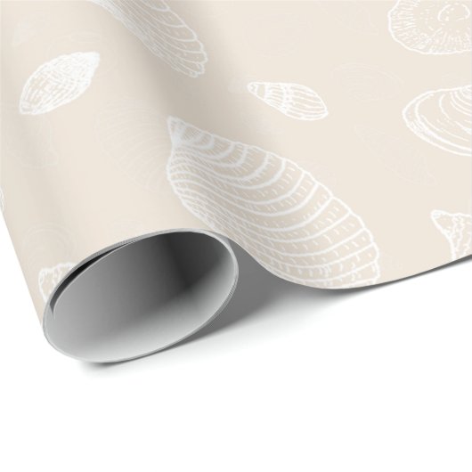 Elegant White Seashells beige Pattern Cadeaupapier (Rol Hoek)