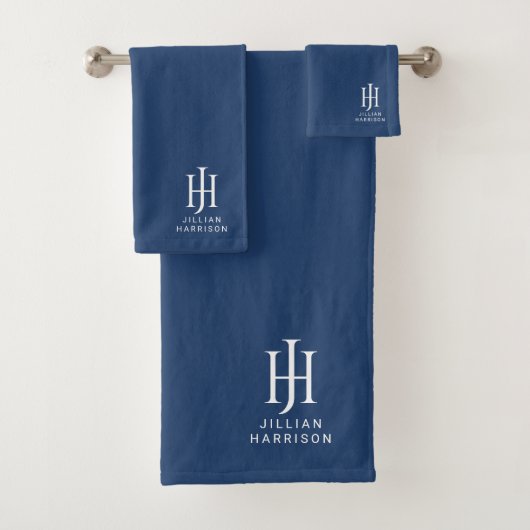 Elegant wit monogram marineblauw bad handdoek (Insitu)
