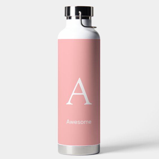 Elegant wit monogram & Tekst op lichtkoraal roze Waterfles (Links)
