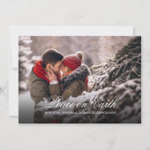 Elegant Witte Script Vrede Op Aarde Gradiënt Foto Feestdagenkaart (Voorkant)