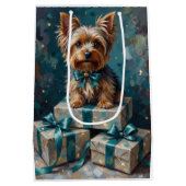 Elegant Yorkshire Terrier Dog Holiday Gift Stack Medium Cadeauzakje (Achterkant)