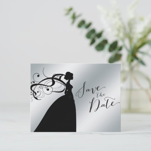 Elegant zilver Bewaar de datum met bruid Aankondigingskaart (Staand voorkant)