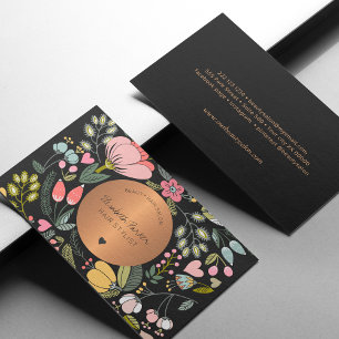 Elegant zwart en pastelroze bloemige schoonheidssa visitekaartje