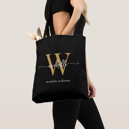 Elegant Zwart Goud Girly Script Monogram Draagtas (Dichtbij)