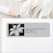 elegant zwart-wit bloemenbruiloft label (Insitu)