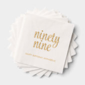 Élégante 99e anniversaire de la modernité de l'hui (Insitu (empilé))