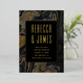 Elegante Abstracte gouden zwart marmeren bruiloft Folie Uitnodiging (Staand Voorkant)