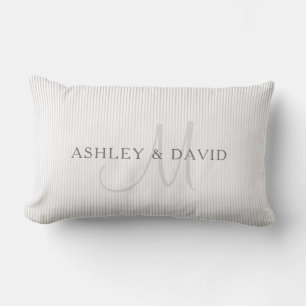 Elegante achternaam monogram & dunne grijze strepe kussen