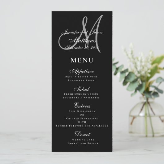 Elegante Affair Zwart Wit Script Monogram Bruiloft Menu (Staand voorkant)