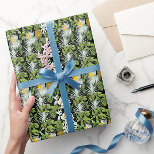 Elegante aquarel bloemendecoratiepatroon getoond cadeaupapier