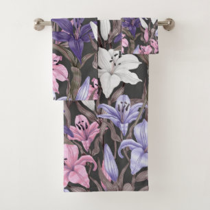 Elégante aquarelle fleurie décorative attirant l'o