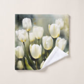 Élégante bande de tulipes blanches dans un jardin  (Gant de toilette)