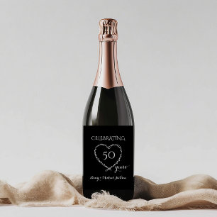Elegante Black 50 Years Jubileum met Krans Wijn Etiket