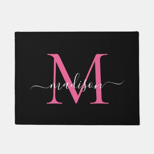 Elegante Black Hot Pink Custom Monogram Script Naa Deurmat (Voorkant)